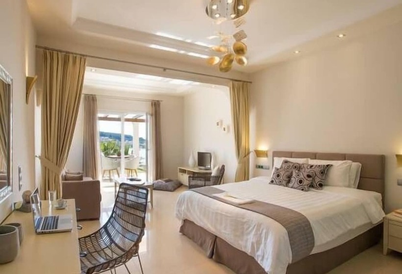 Fotos del hotel Pictures Suites:  5