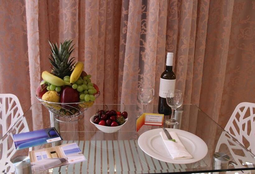 Fotos del hotel Pictures Suites:  12