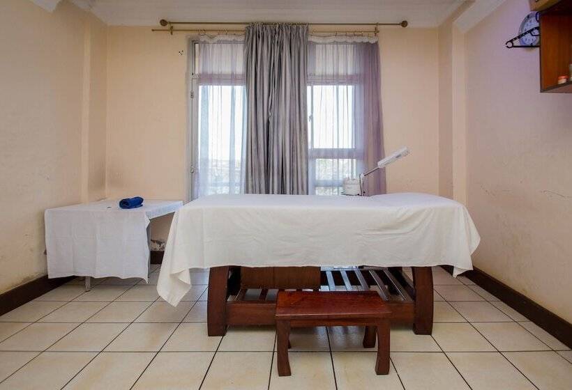 هتل Rainbow Ruiru Resort