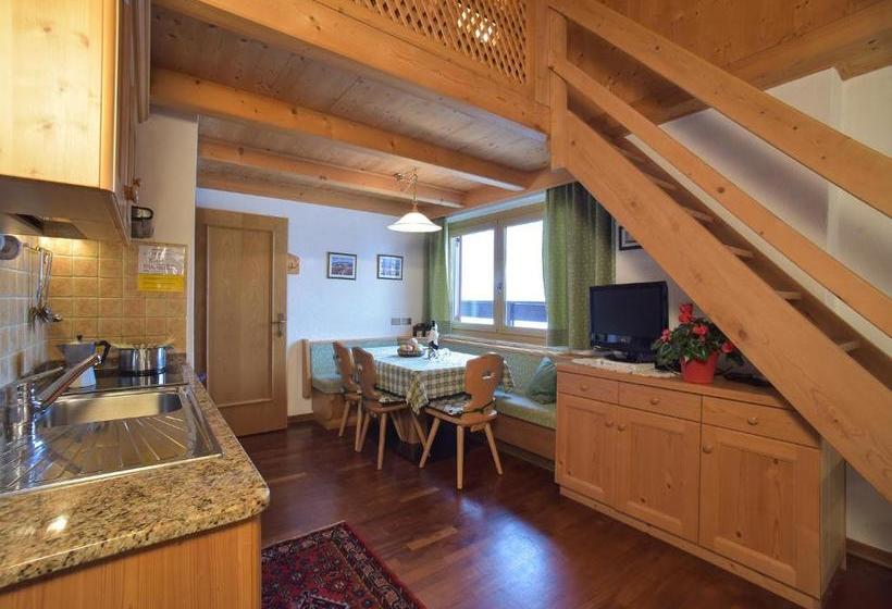 בית מלון כפרי Residence Salvan
