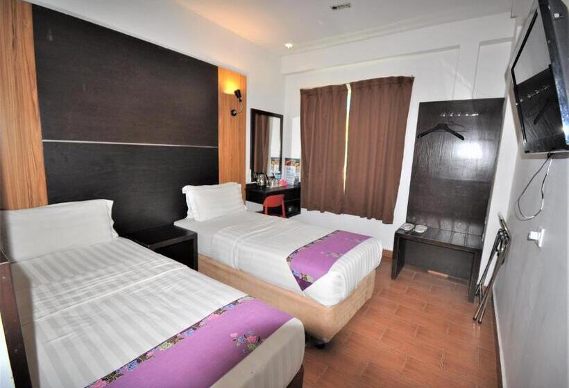 בית מלון כפרי Sipadan Inn 2