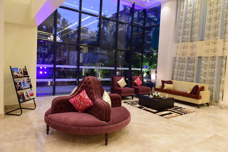 هتل The Flora Grand