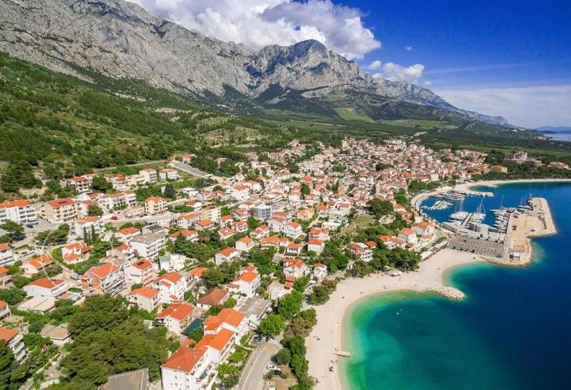 هتل Villa Skalinada