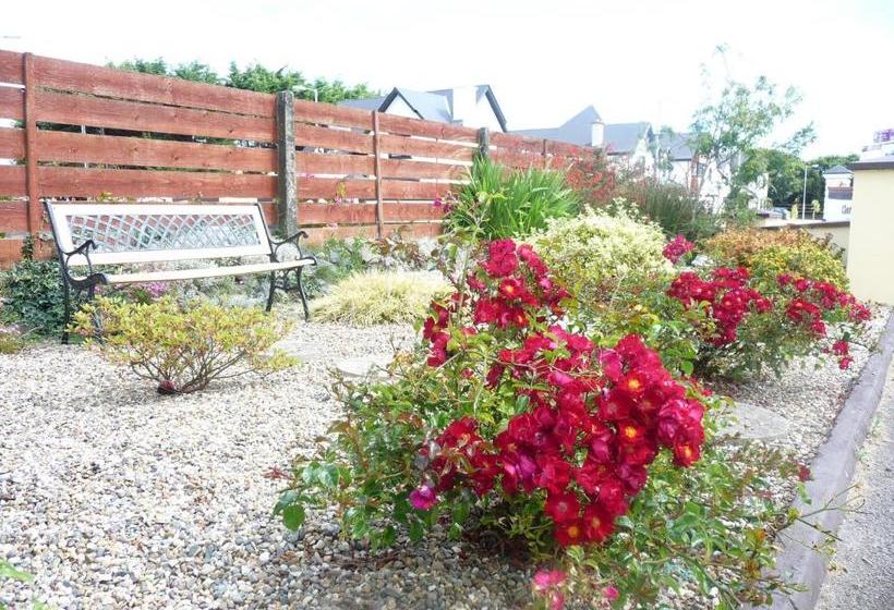Cloverlawn B&b