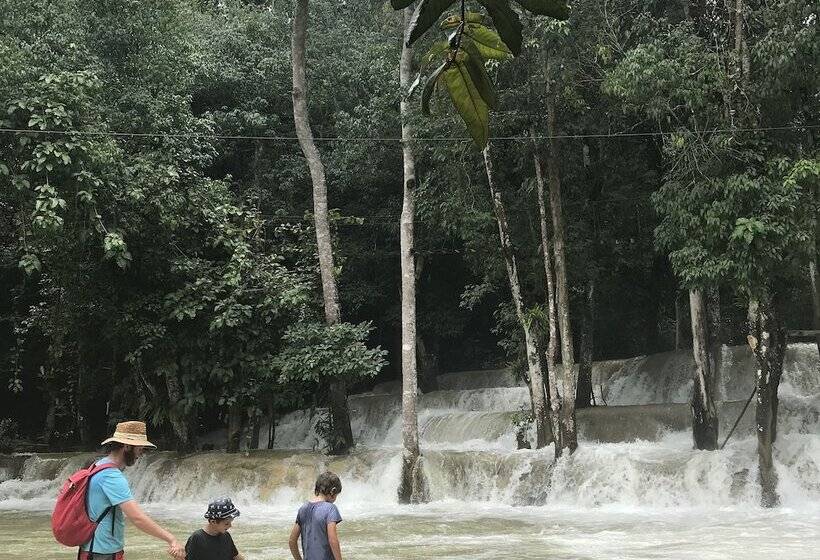 هتل Ancient Luang Prabang