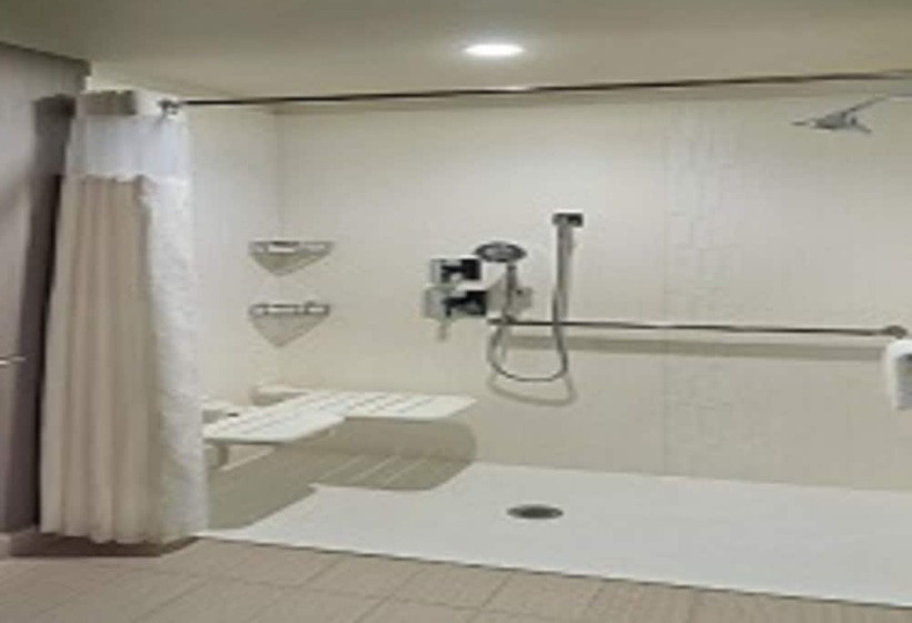 호텔 Courtyard By Marriott Lagrange