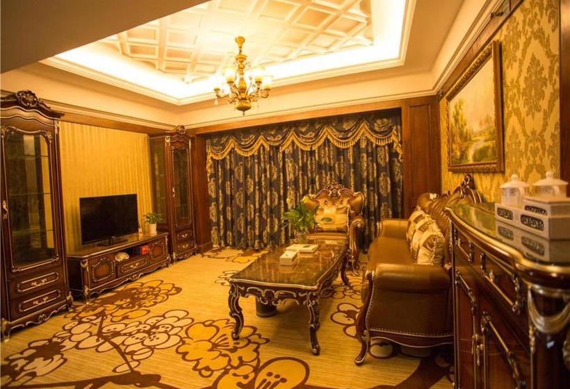 هتل Chengdu French Theme Gold Palace