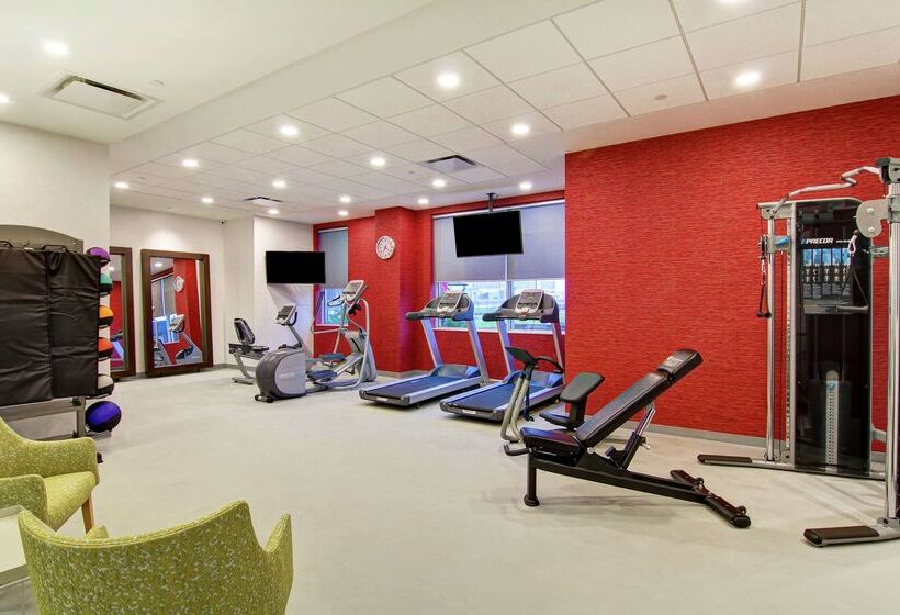 هتل Home2 Suites By Hilton Montreal Dorval