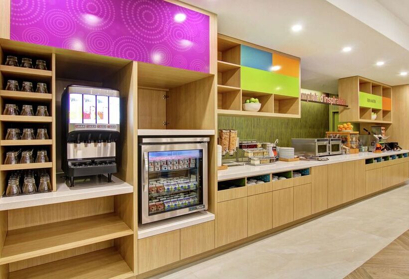 هتل Home2 Suites By Hilton Montreal Dorval