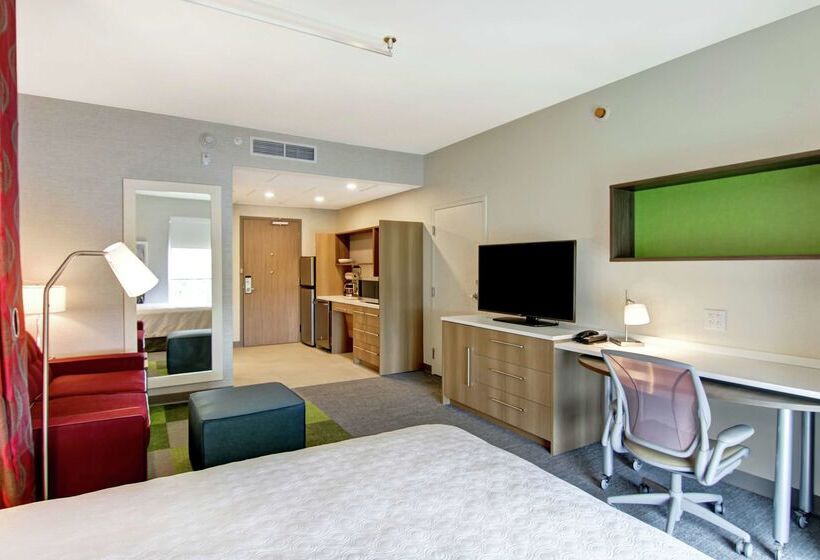 هتل Home2 Suites By Hilton Montreal Dorval