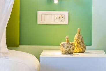 هتل Menta City Boutique