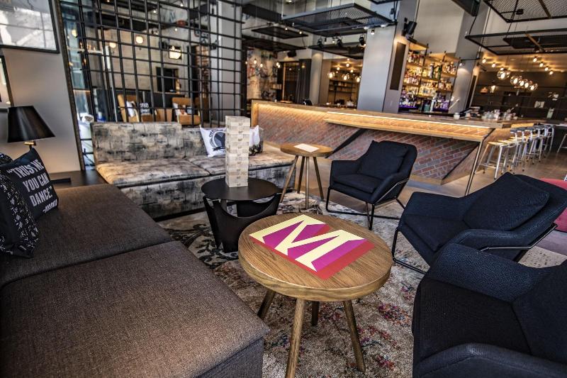 Hotel Moxy Chicago Downtown
