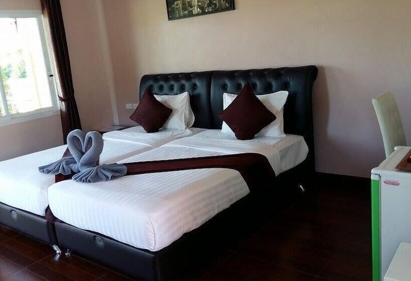 هتل Naris Phuview Resort