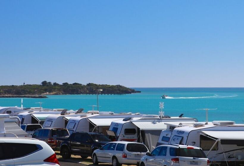 هتل Sea Vu Caravan Park