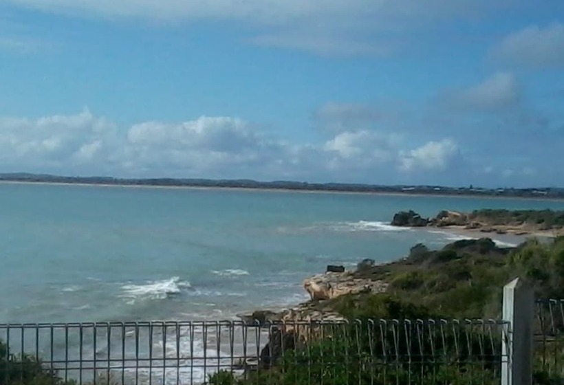 هتل Sea Vu Caravan Park