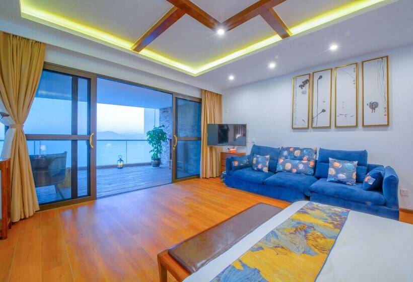 هتل Skylini Seaview Holiday Inn Dali