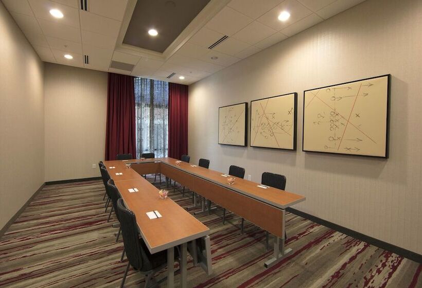 Отель Springhill Suites By Marriott Athens Downtown/university Area