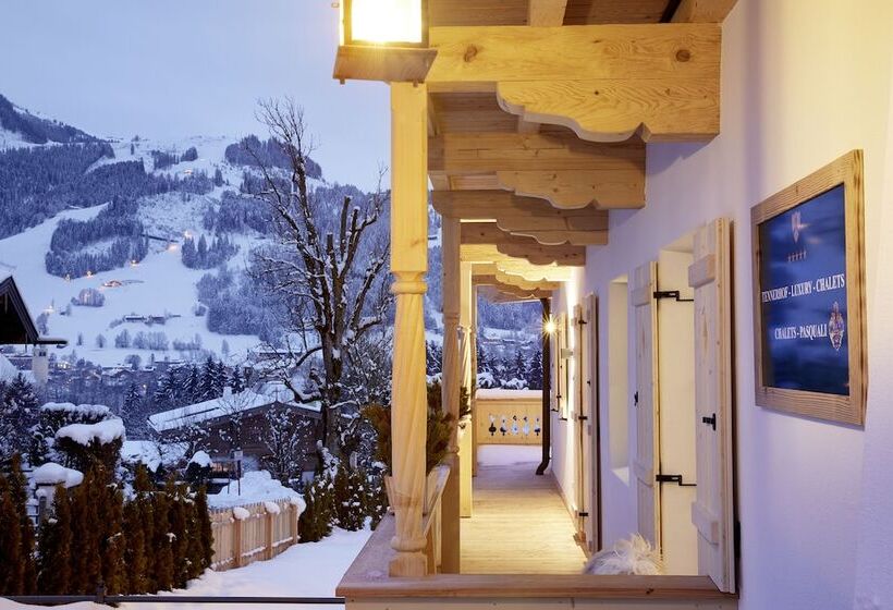 هتل Tennerhof Luxury Chalets