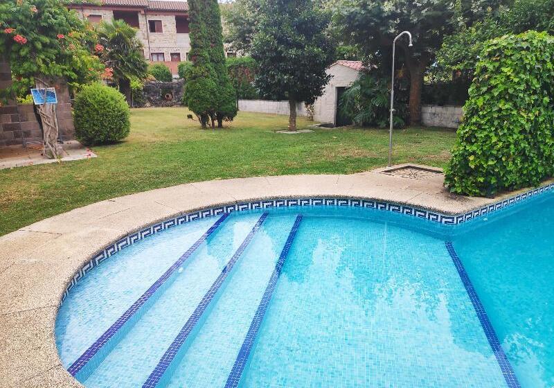 Apartamentos Playa De La Lanzada 3000