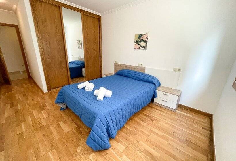 Apartamentos Playa De La Lanzada 3000