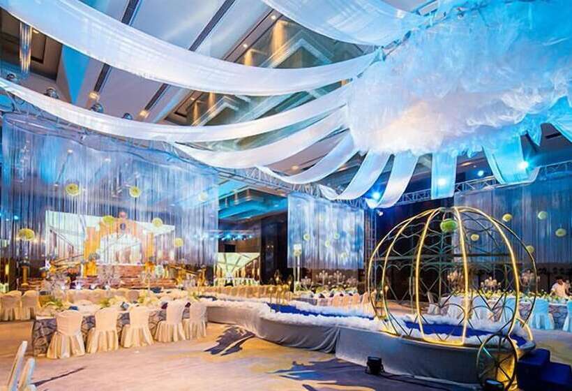 Fotos del hotel Golden Eagle Summit Hotel Nanjing China:  5