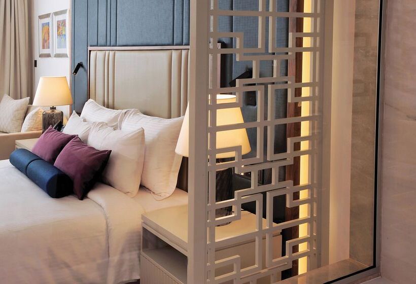 Amavi, Madefortwo Hotels   Paphos