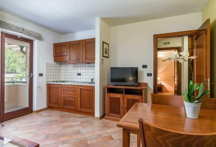 هتل Apartment Villa Lavandula Swimming Pool View