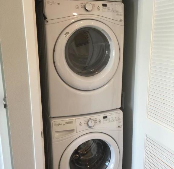 هتل Kasa Santa Clara North