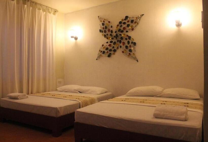 בית מלון כפרי Boracay Ocean Bay