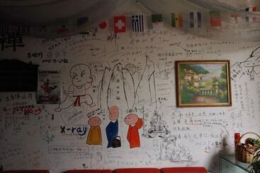 هتل Dengfeng Climb International Hostel