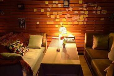 هتل Dengfeng Climb International Hostel