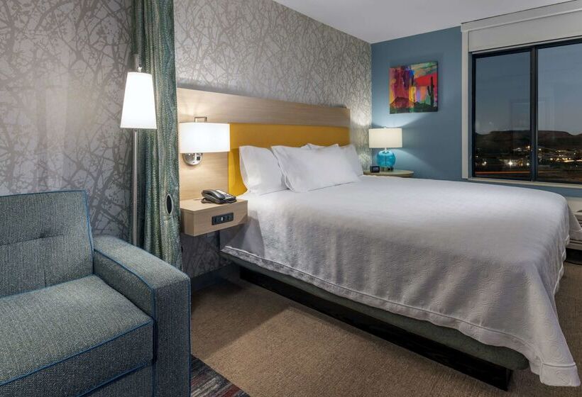 هتل Home2 Suites By Hilton Kingman