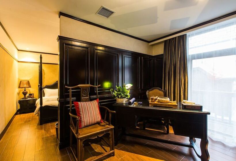 Otel Hui Hua Gong Theme