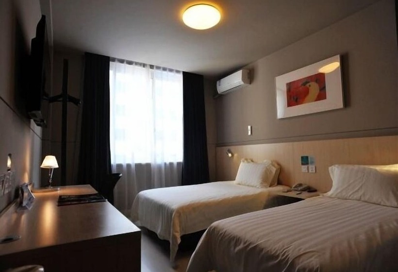 ホテル Jinjiang Inn Xinchang Gushan Road Big Buddha Temple