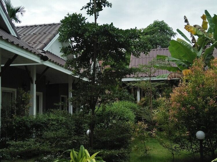 Hotel Khaolak Tusneem Resort