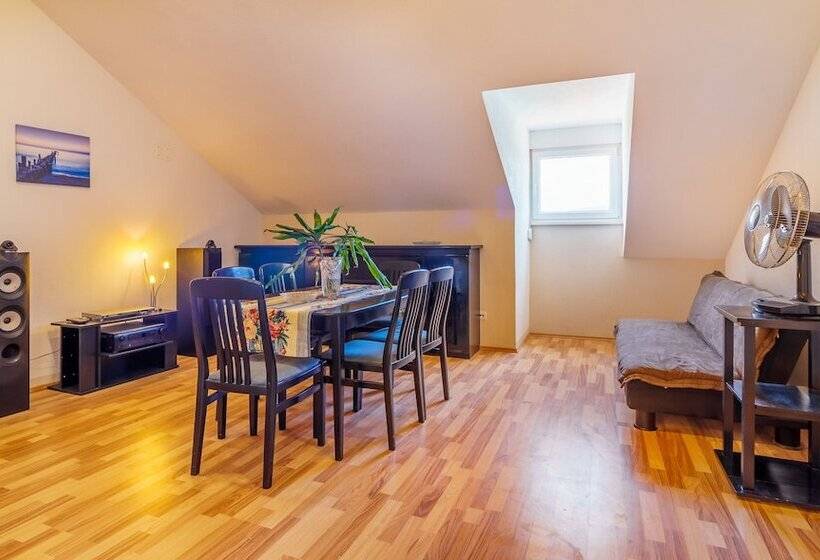 هتل Kis Residence