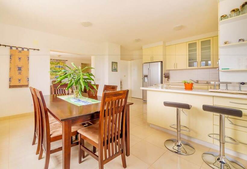 هتل Kis Residence