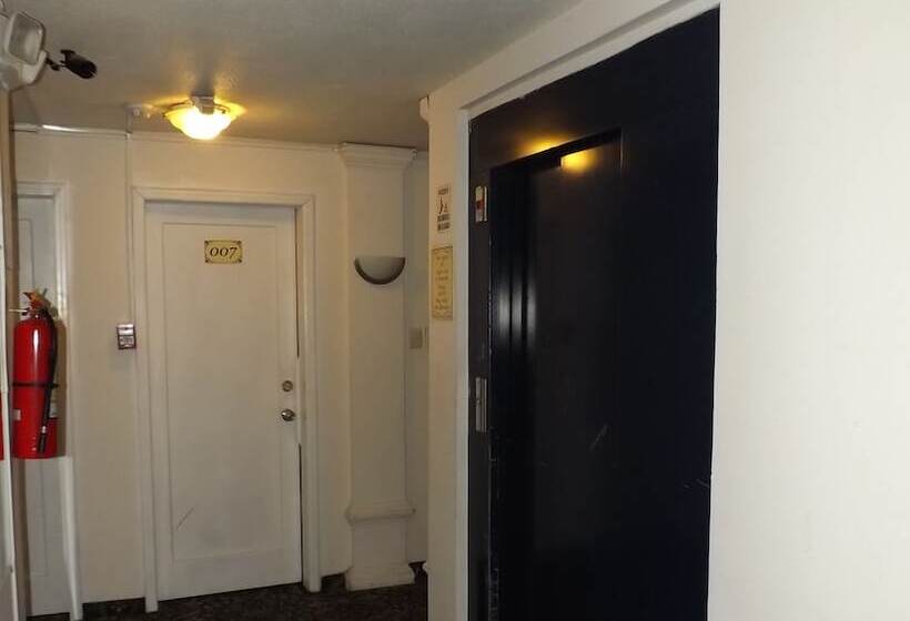 هتل Plaza Internacional