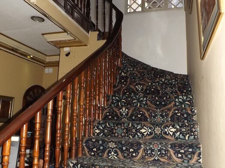 هتل Plaza Internacional