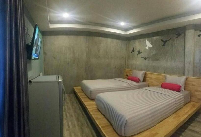 Отель Sor Kor Sor Resort