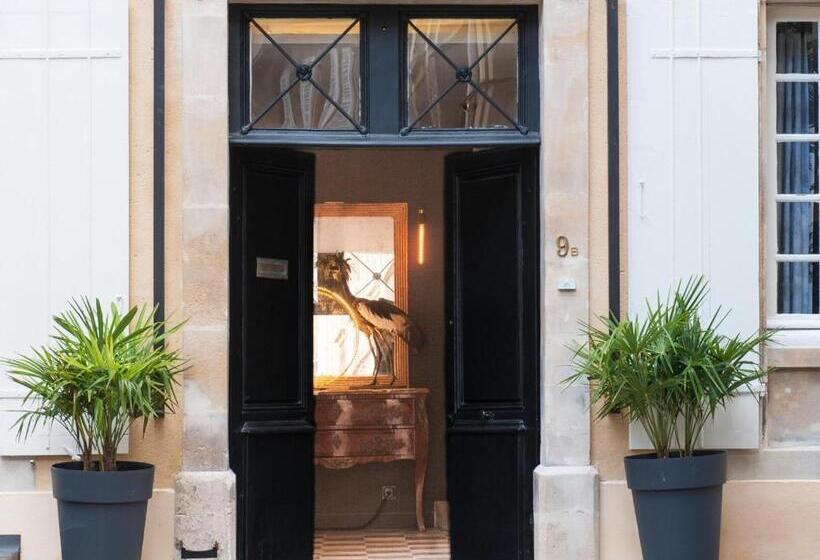 هتل Chez Laurence Du Tilly
