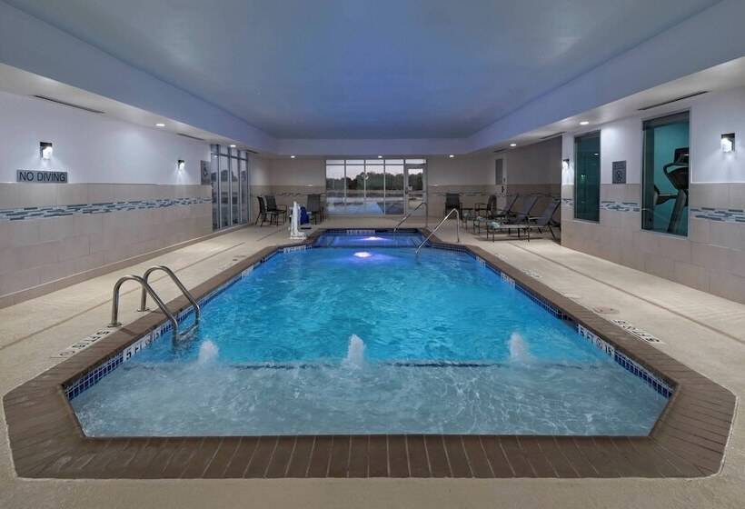 هتل Fairfield Inn & Suites By Marriott Austin Buda
