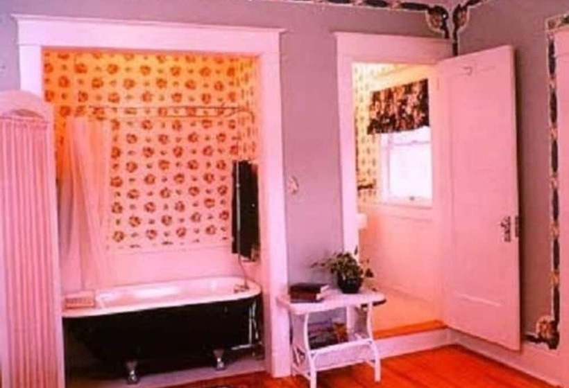 ホテル Far View   A Bed & Breakfast Estate