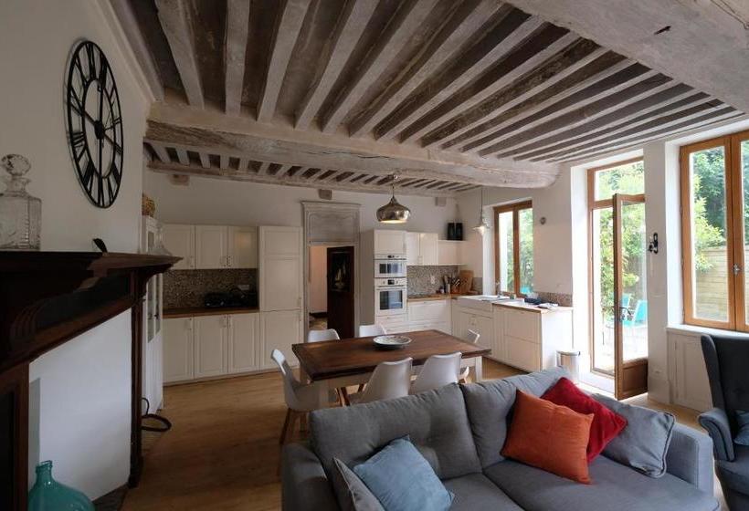 هتل Maison Hippolyte Premium Centre De Beaune
