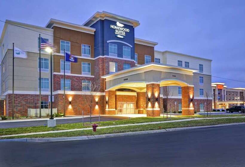 هتل Homewood Suites By Hilton Detroit