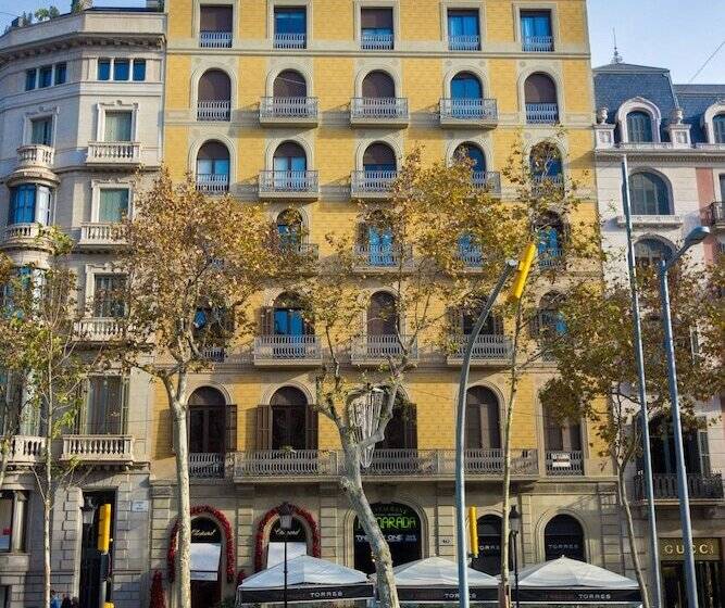 هتل Hostalin Barcelona Passeig De Gracia