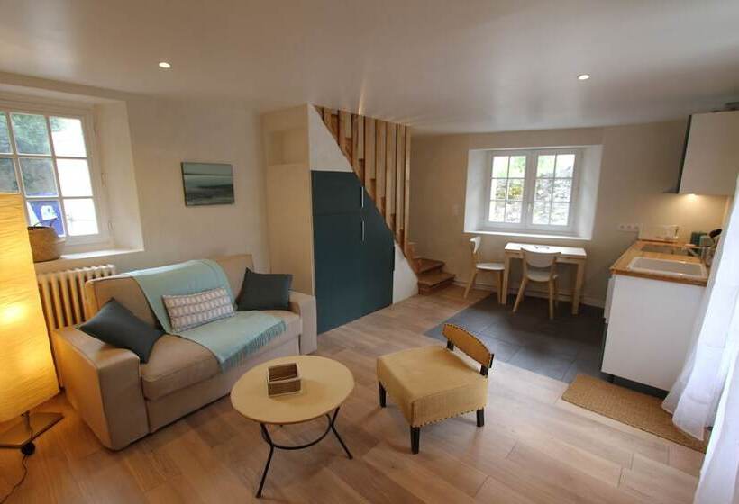 هتل La Haute Flourie   Bed And Breakfast  Chambres D Hôtes