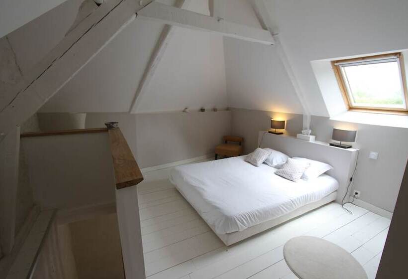 هتل La Haute Flourie   Bed And Breakfast  Chambres D Hôtes