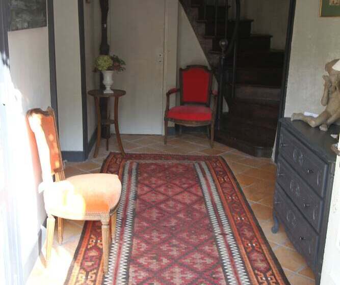هتل La Haute Flourie   Bed And Breakfast  Chambres D Hôtes