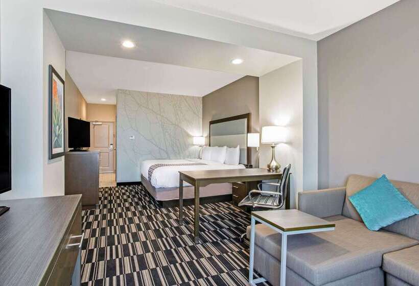 هتل La Quinta Inn & Suites By Wyndham Sweetwater East